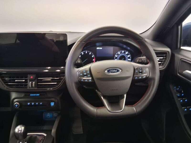 Used Ford Focus 2023 for sale - 76152689: Photo 9