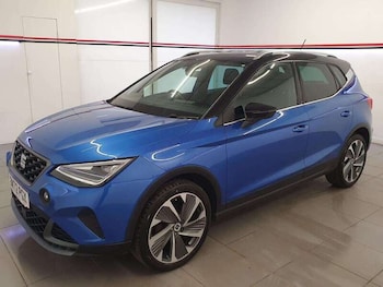 Used SEAT Arona 2023 for sale - 79309852: Photo