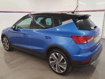 Used SEAT Arona 2023 for sale - 79309852: Photo