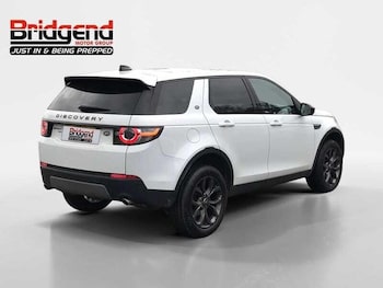 Used Land Rover Discovery Sport 2019 for sale - 76584779: Photo