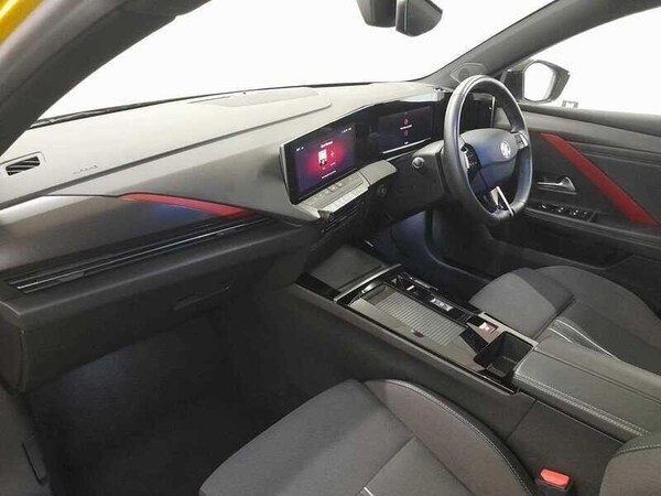 Used Vauxhall Astra 2023 for sale - 76138260: Photo 14