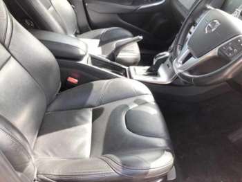 Used Volvo V40 2018 for sale - 75090243: Photo