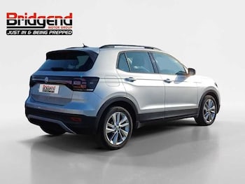 Used Volkswagen T-Cross 2020 for sale - 77963747: Photo