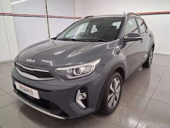 Used Kia Stonic 2022 for sale - 77814122: Photo