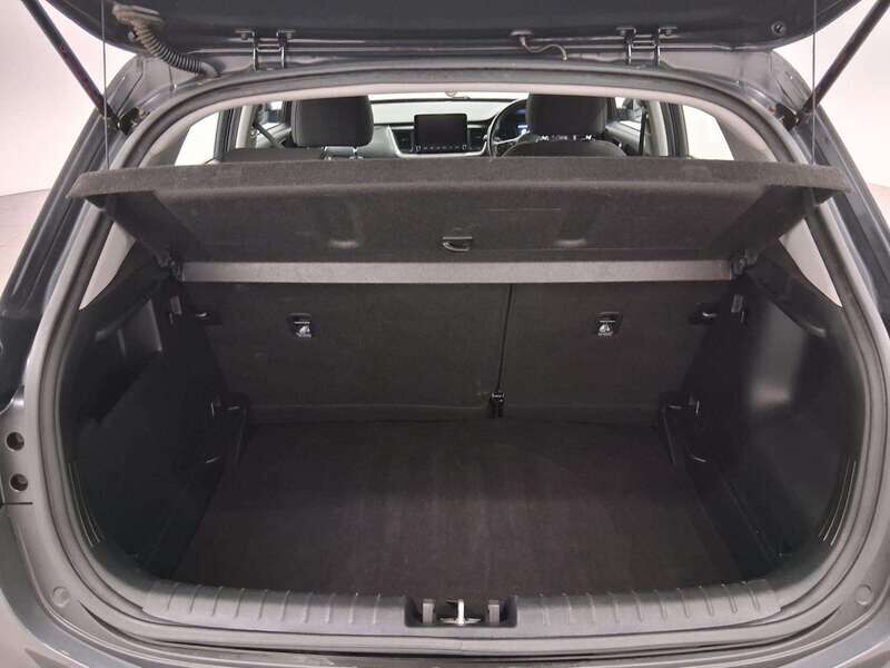 Used Kia Stonic 2022 for sale - 77814122: Photo 8