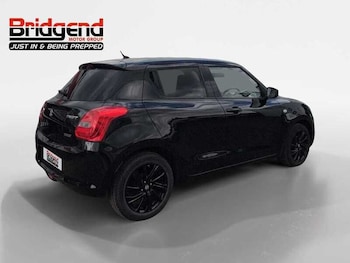 Used Suzuki Swift 2021 for sale - 78533113: Photo