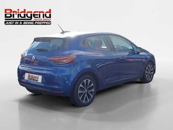 Used Renault Clio 2022 for sale - 76283836: Photo