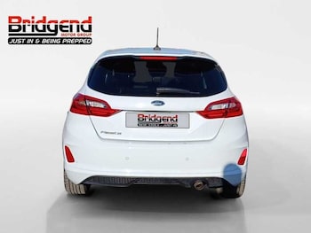 Used Ford Fiesta 2021 for sale - 77814610: Photo