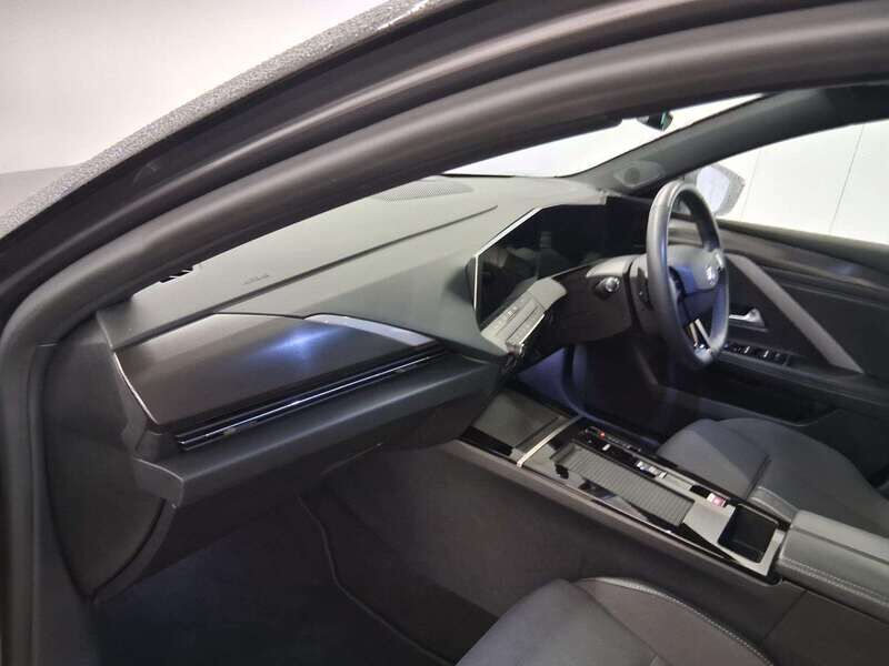 Used Vauxhall Astra 2023 for sale - 77050650: Photo 13