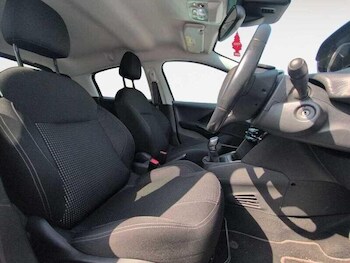 Used Peugeot 208 2019 for sale - 75609767: Photo