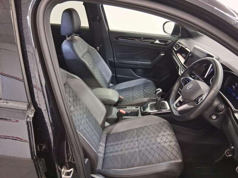 Used Volkswagen T-Roc 2022 for sale - 77814567: Photo 11