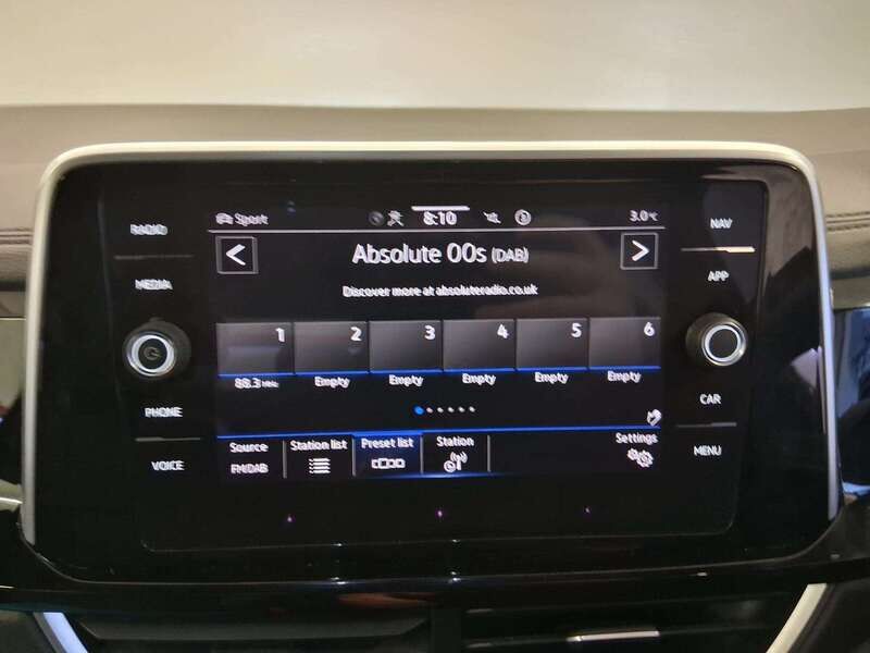 Used Volkswagen T-Roc 2022 for sale - 77814567: Photo 17