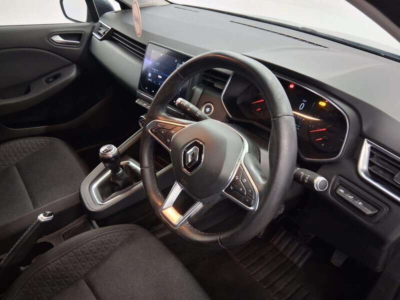Used Renault Clio 2020 for sale - 77814430: Photo 10