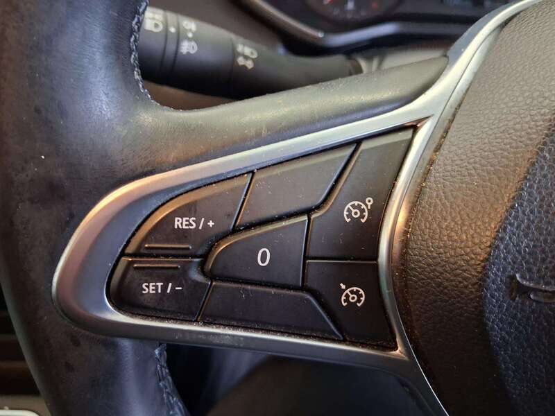 Used Renault Clio 2020 for sale - 77814430: Photo 19