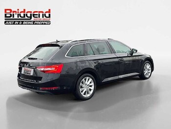 Used Skoda Superb 2020 for sale - 77223268: Photo