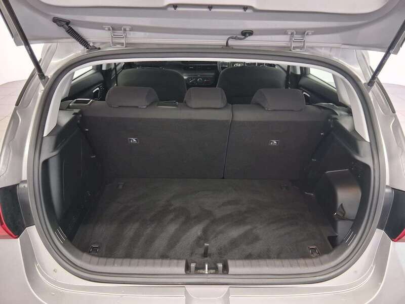 Used Hyundai i20 2022 for sale - 77814318: Photo 8