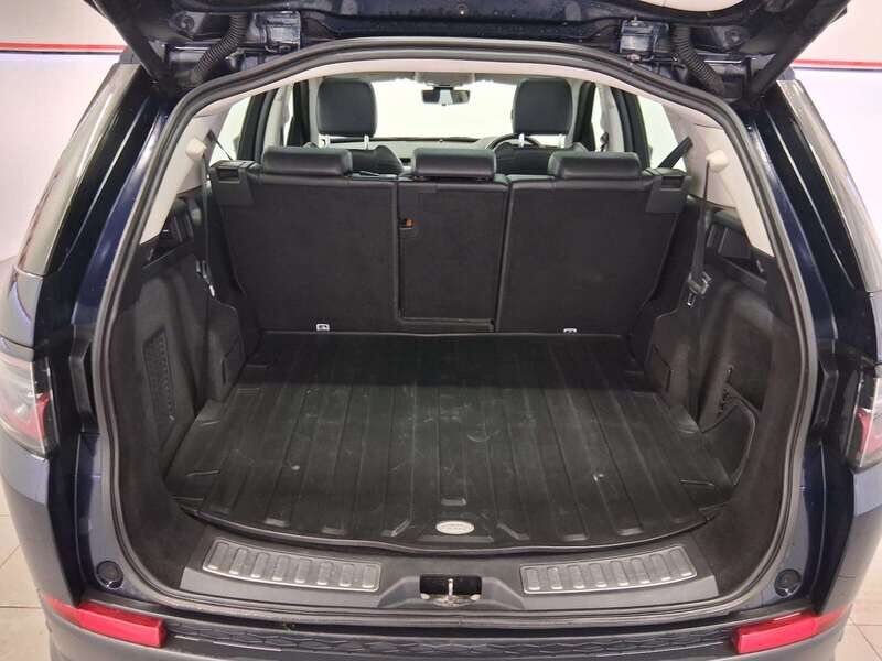 Used Land Rover Discovery Sport 2019 for sale - 78040438: Photo 9