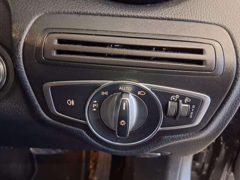 Used Mercedes-Benz C Class 2019 for sale - 77814579: Photo 23