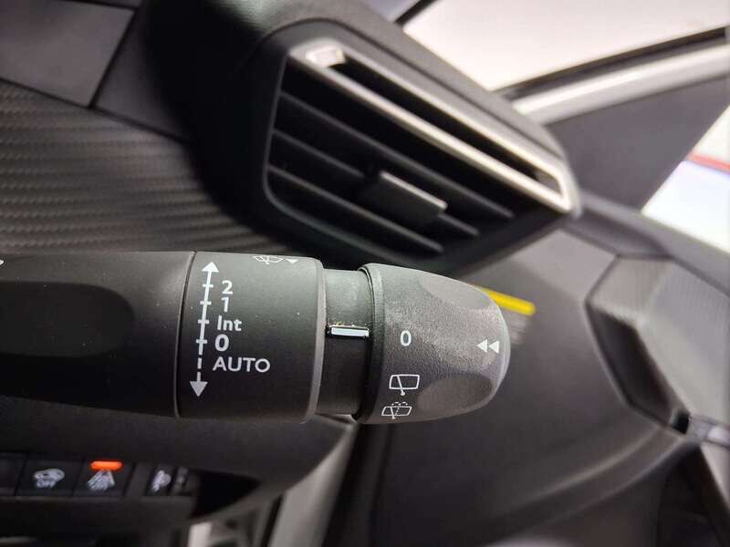 Used Peugeot 2008 2022 for sale - 77050533: Photo 22