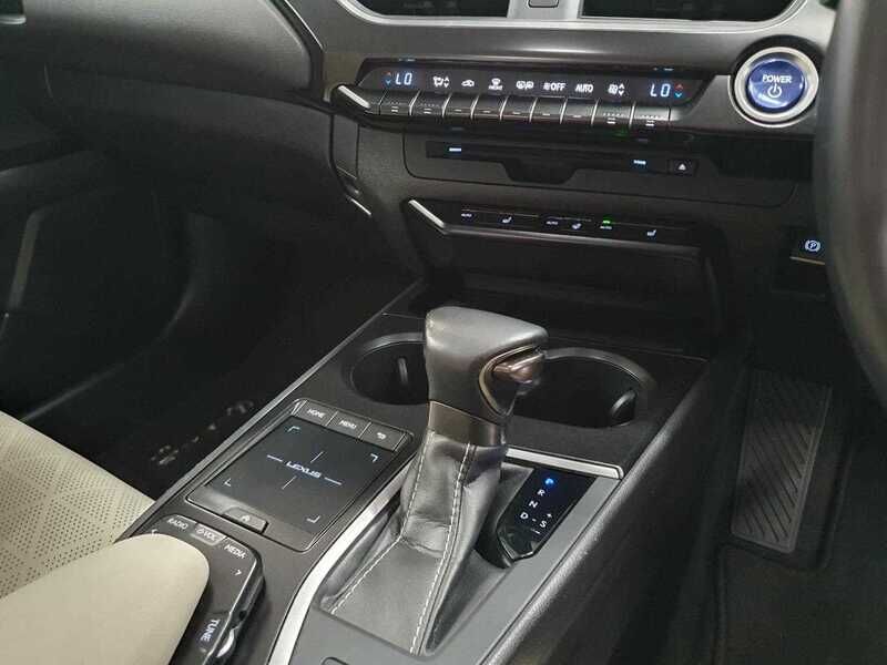 Used Lexus UX 2019 for sale - 77050642: Photo 19
