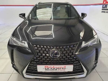 Used Lexus UX 2019 for sale - 77050642: Photo