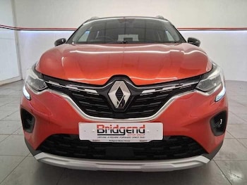 Used Renault Captur 2020 for sale - 76136059: Photo 2