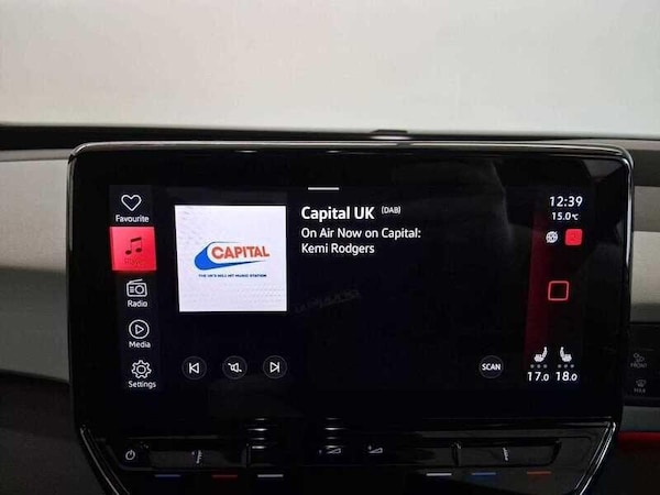 Used Volkswagen ID.3 2023 for sale - 76136033: Photo 17
