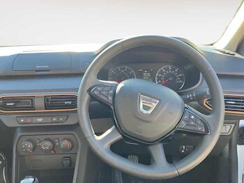 Used Dacia Sandero Stepway 2022 for sale - 78410517: Photo