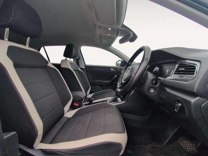 Used Volkswagen T-Roc 2020 for sale - 78198343: Photo 4