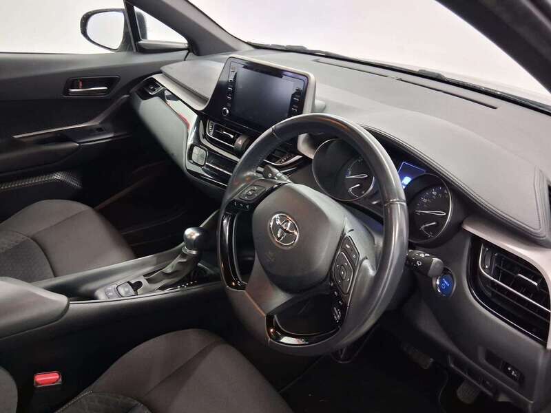 Used Toyota C-HR 2020 for sale - 77050608: Photo 10