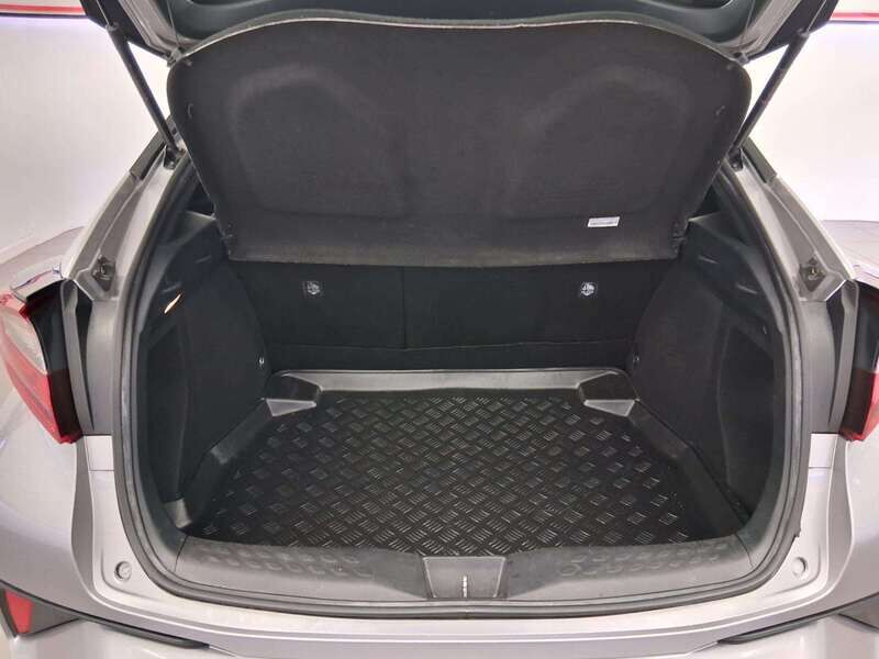 Used Toyota C-HR 2020 for sale - 77050608: Photo 8