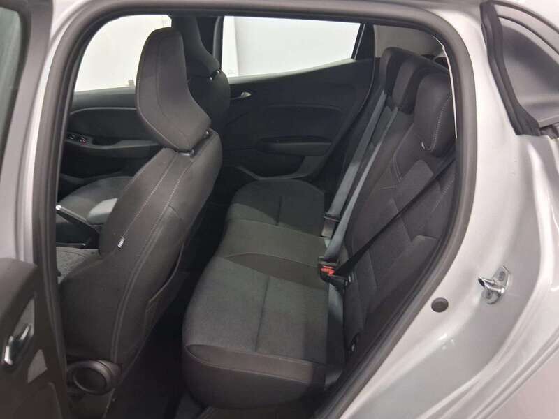 Used Renault Clio 2023 for sale - 77814366: Photo 15