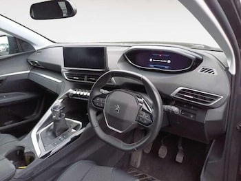 Used Peugeot 5008 2022 for sale - 76152854: Photo 4