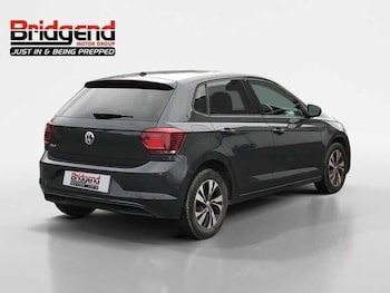 Used Volkswagen Polo 2020 for sale - 76865200: Photo