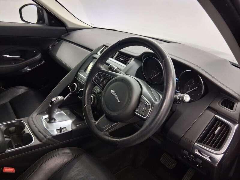 Used Jaguar E-Pace 2019 for sale - 76282940: Photo 10