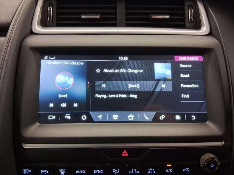 Used Jaguar E-Pace 2019 for sale - 76282940: Photo 17