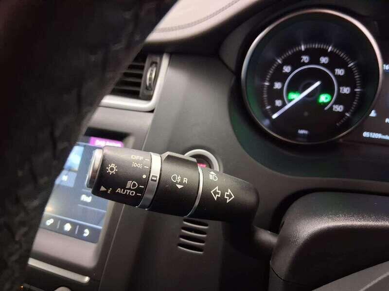 Used Jaguar E-Pace 2019 for sale - 76282940: Photo 22