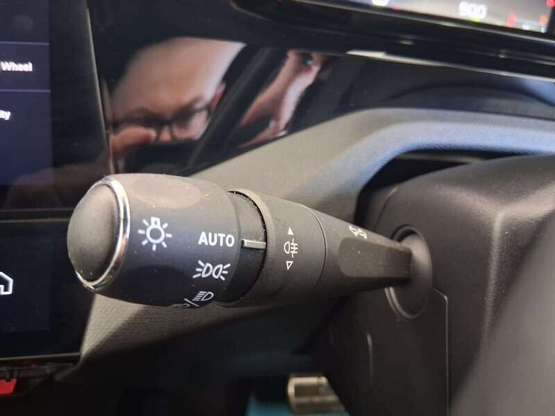 Used Peugeot 308 2022 for sale - 77050615: Photo 22