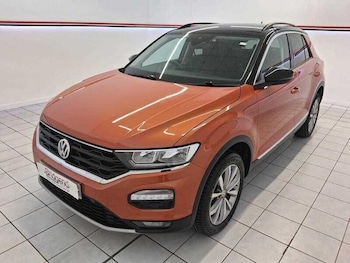 Used Volkswagen T-Roc 2020 for sale - 76138431: Photo 3
