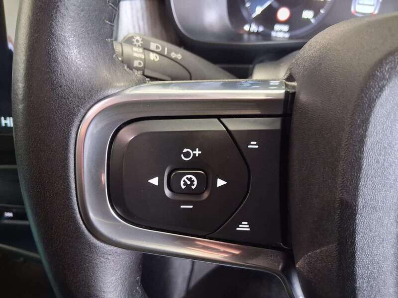 Used Volvo XC40 2020 for sale - 77050552: Photo 21