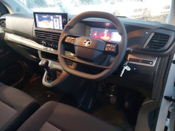Used Vauxhall Vivaro 2024 for sale - 76737127: Photo