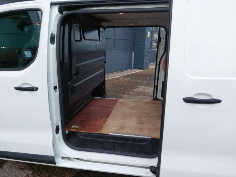 Used Vauxhall Vivaro 2021 for sale - 77228818: Photo 19