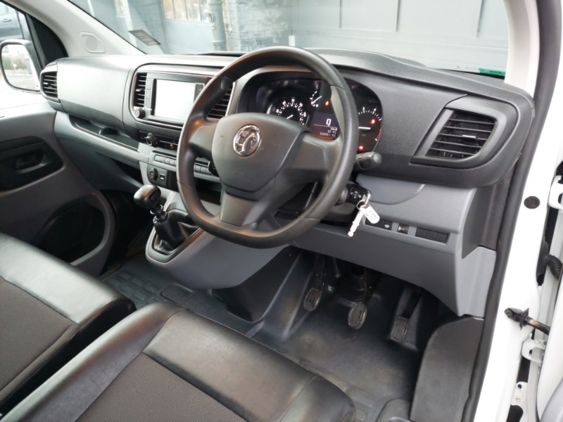 Used Vauxhall Vivaro 2021 for sale - 77228818: Photo 2