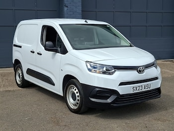 Used Toyota ProAce 2023 for sale - 79447884: Photo