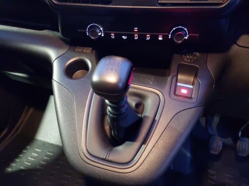 Used Peugeot Partner 2022 for sale - 76947366: Photo 19