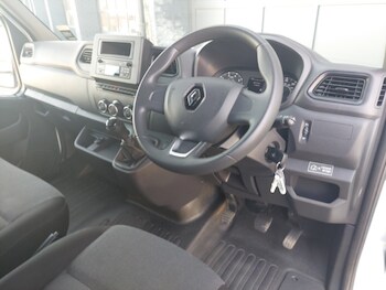 Used Renault Master 2023 for sale - 78622150: Photo