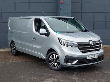 Renault Trafic feature image