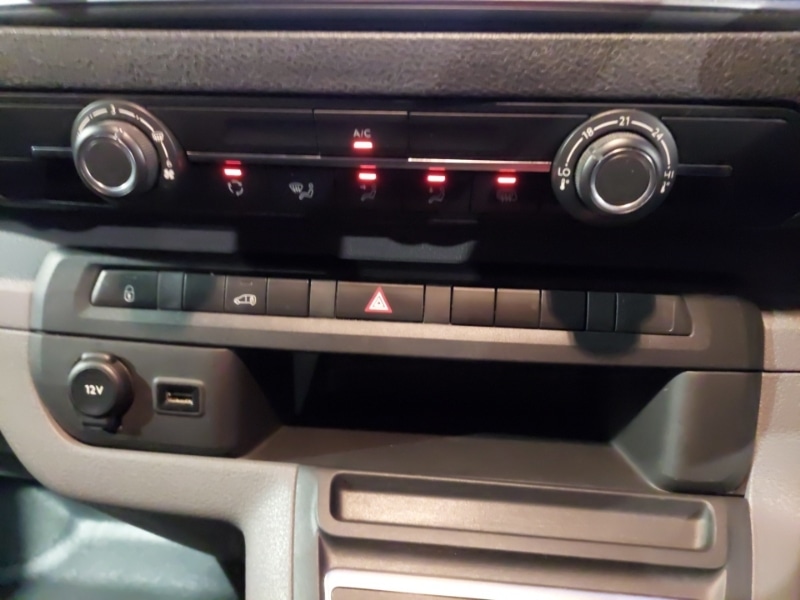 Used Toyota ProAce 2022 for sale - 76741652: Photo 19