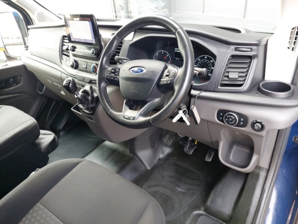 Used Ford Transit 2020 for sale - 75675130: Photo 2