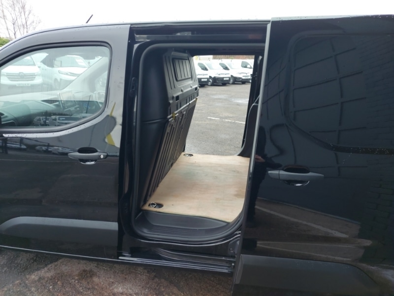 Used Toyota ProAce 2023 for sale - 77652018: Photo 14